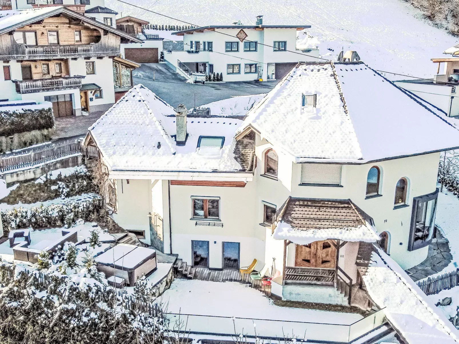 Data.Castle - Ski in Ski out-Buiten