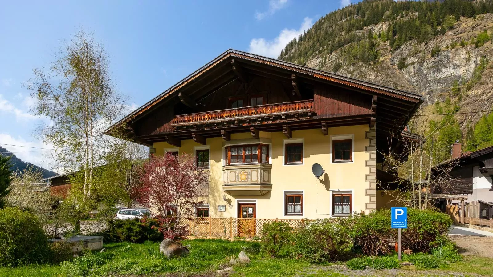 Schweizerhof Margrith-Buitenkant zomer