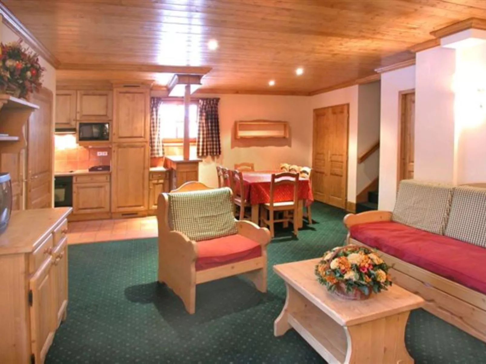 Alpina Lodge