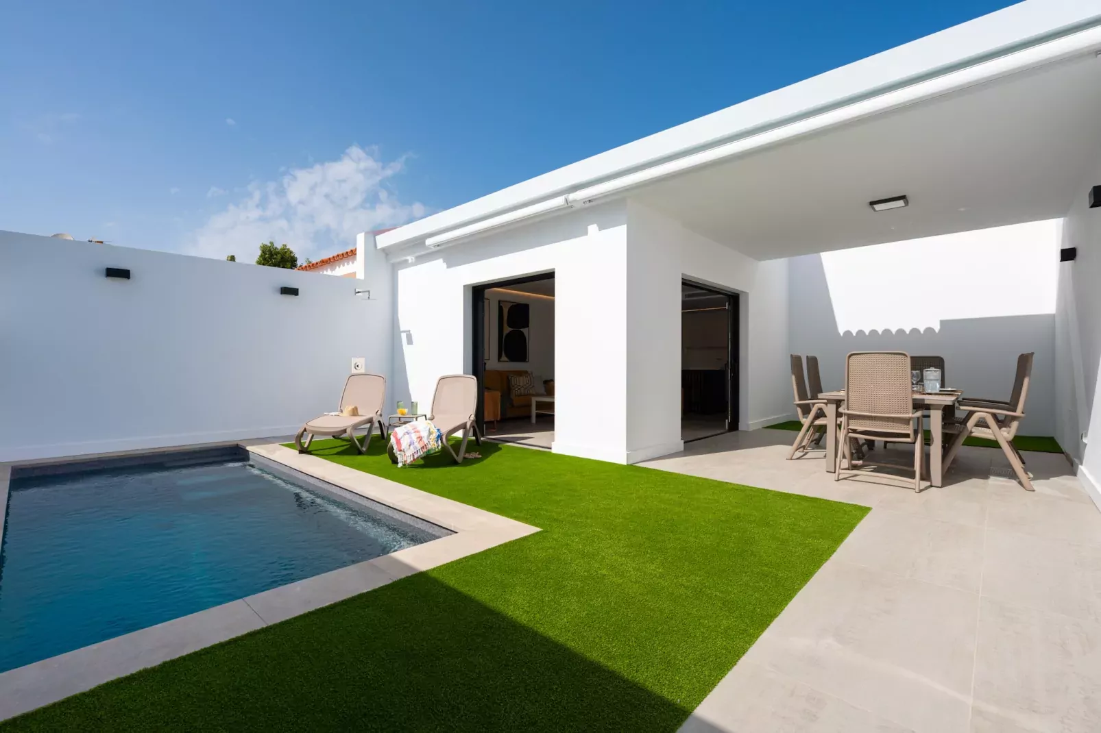 exteriorsummer