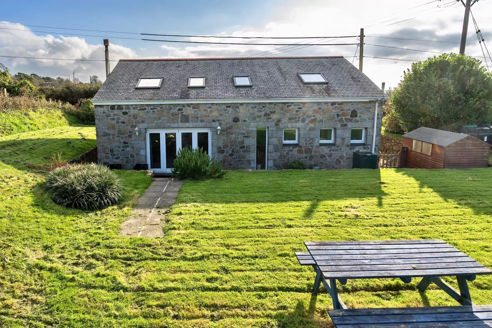 Trennal Barn