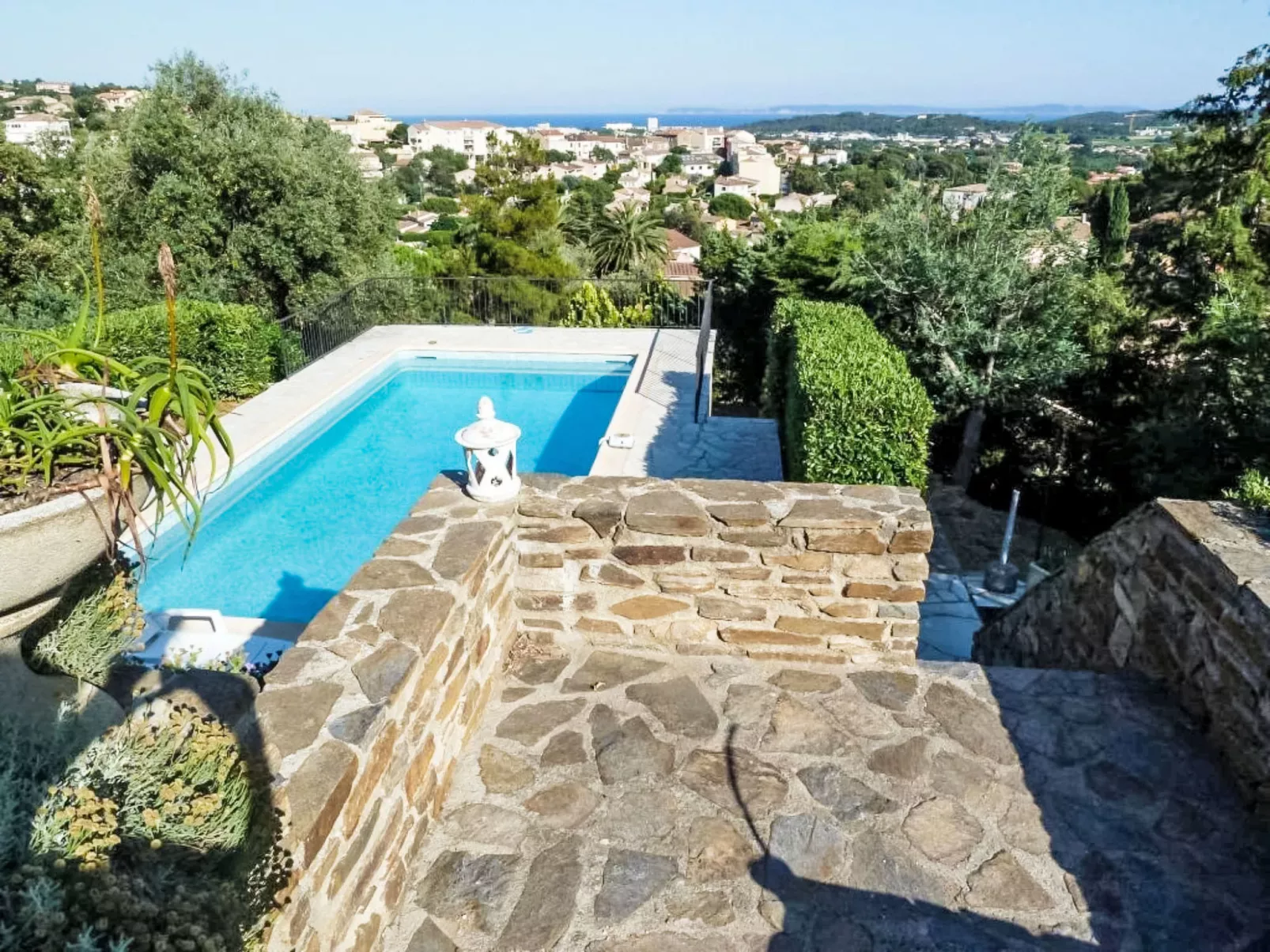 Maison Heliosa