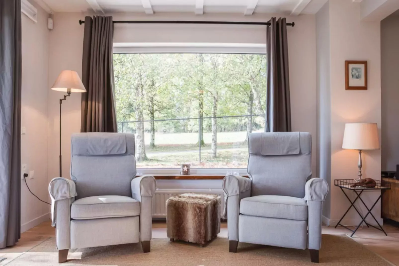 Superbe maison de vacances pour 10 personnes Xhoffriax-Woonkamer