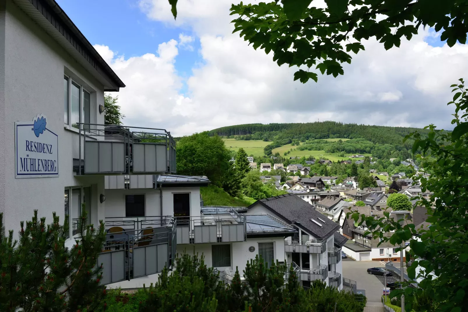Residenz Mühlenberg-Buitenkant zomer