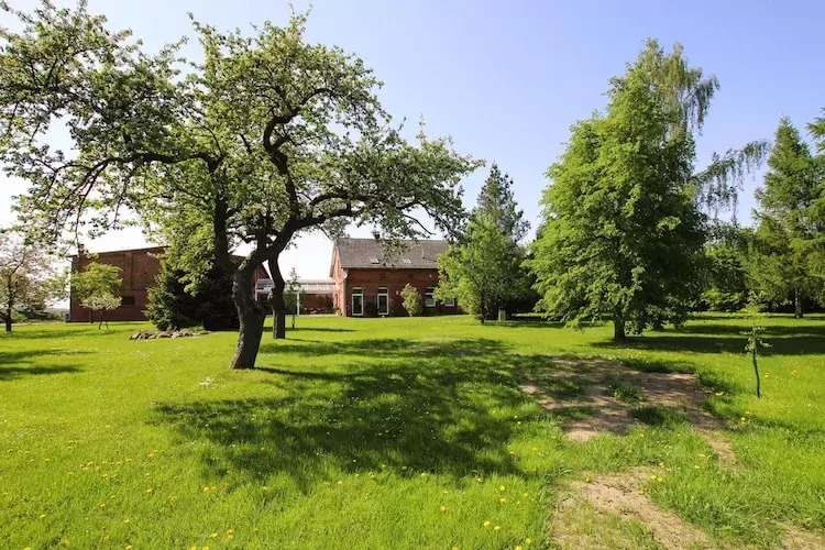 Fewo im OG 180 qm-Tuinen zomer
