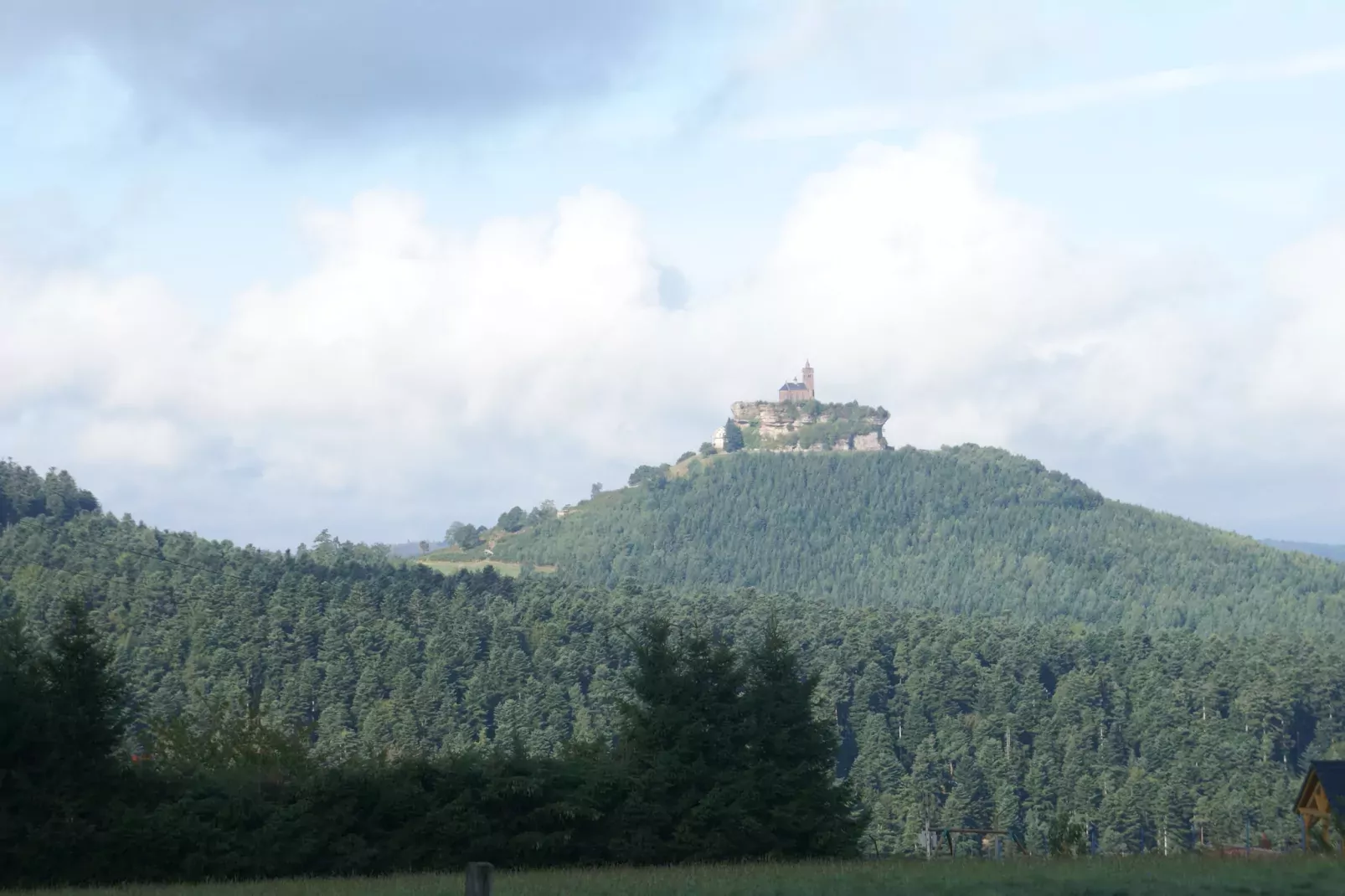 Chalet - LA HOUBE-Uitzicht zomer