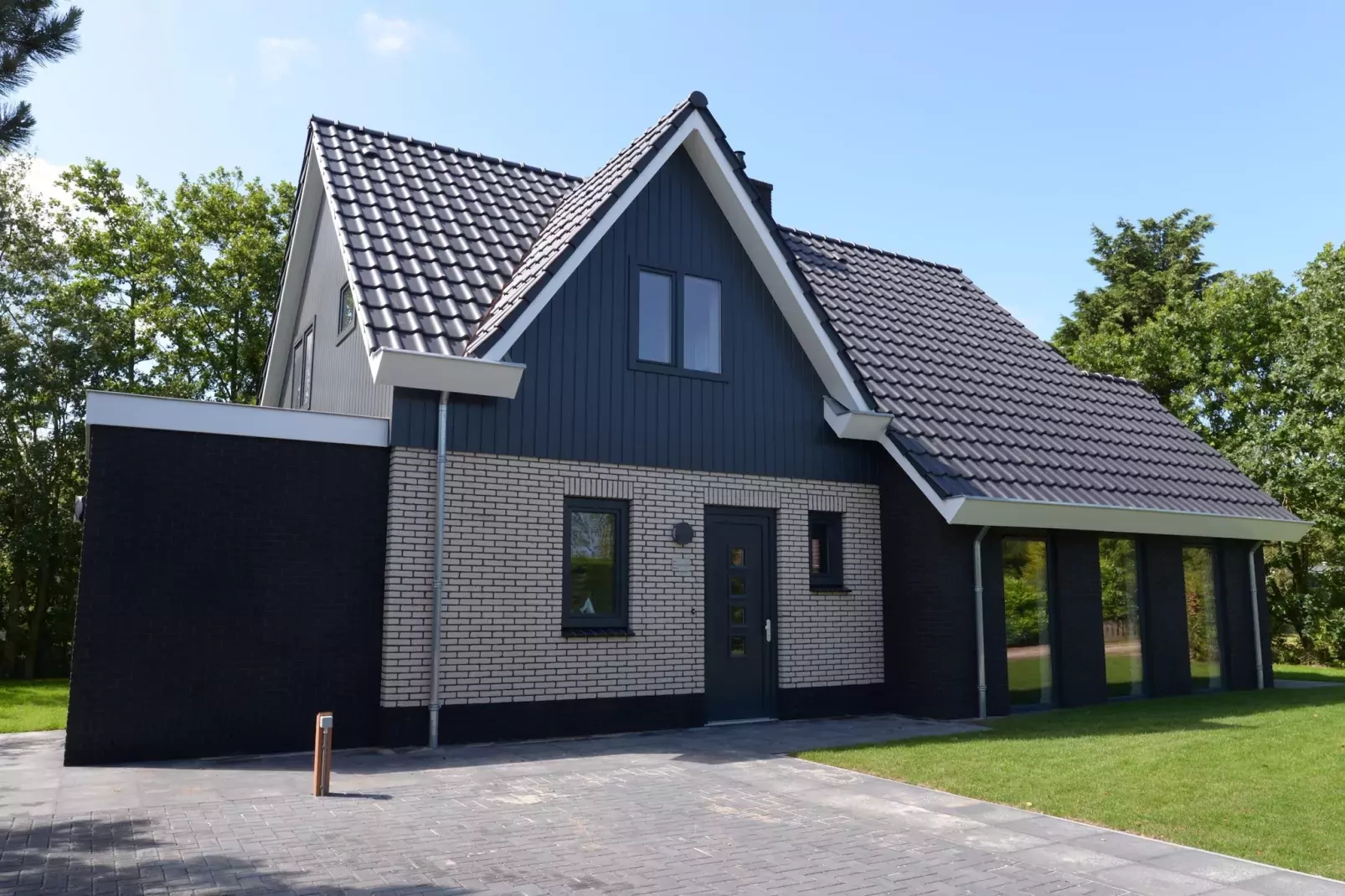 De Koog  nr 5 - 6 pers woning de luxe-Buitenkant zomer
