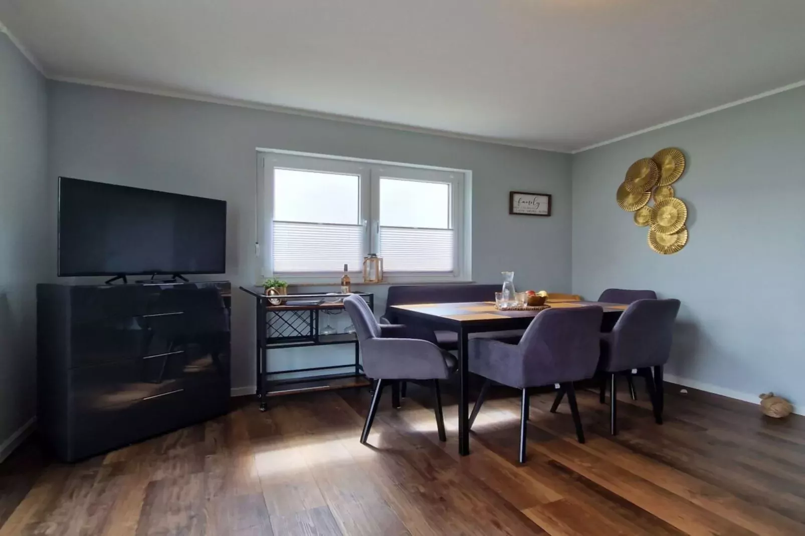 518595-Eetkamer