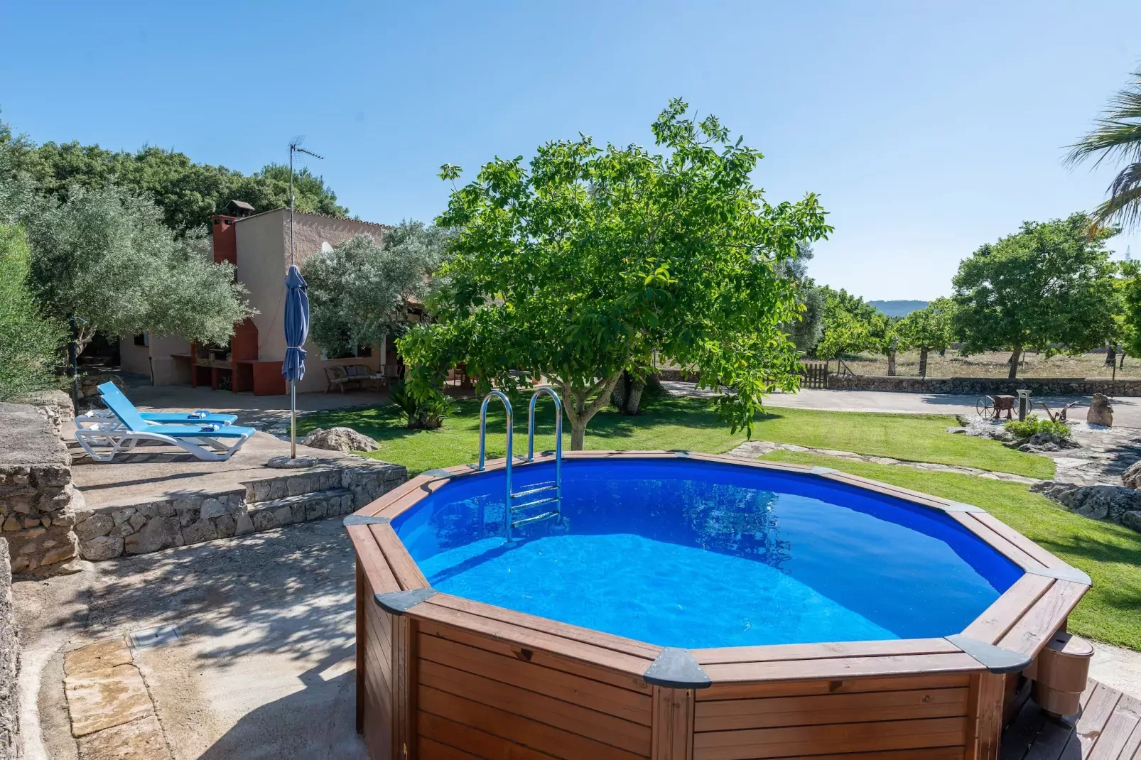 poolofhouse