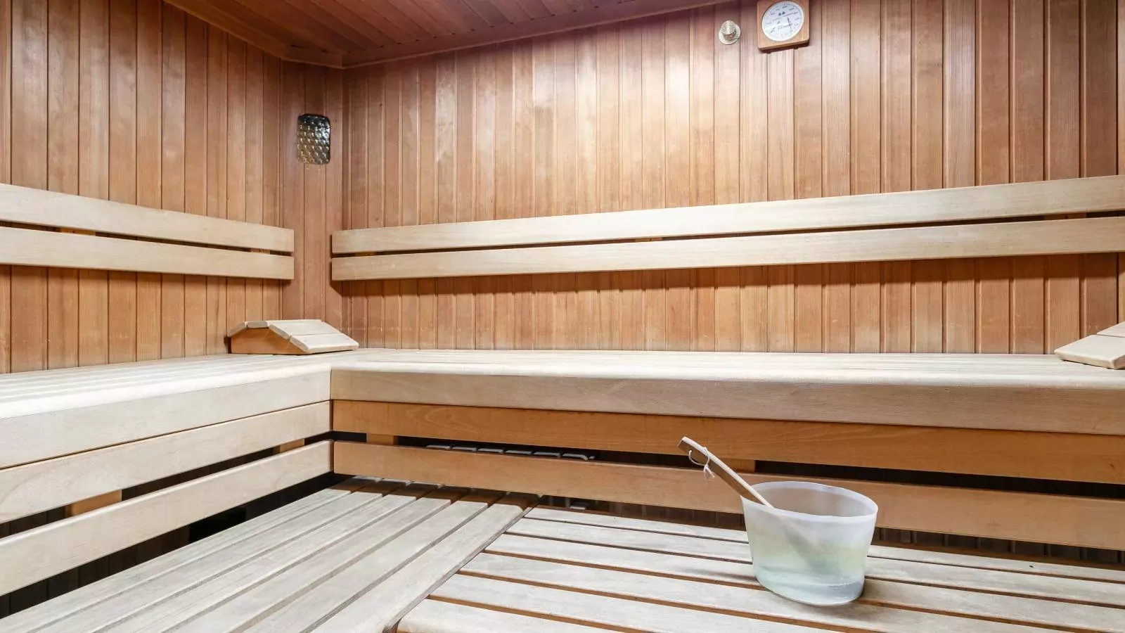 Schweizerhof Enzian-Sauna