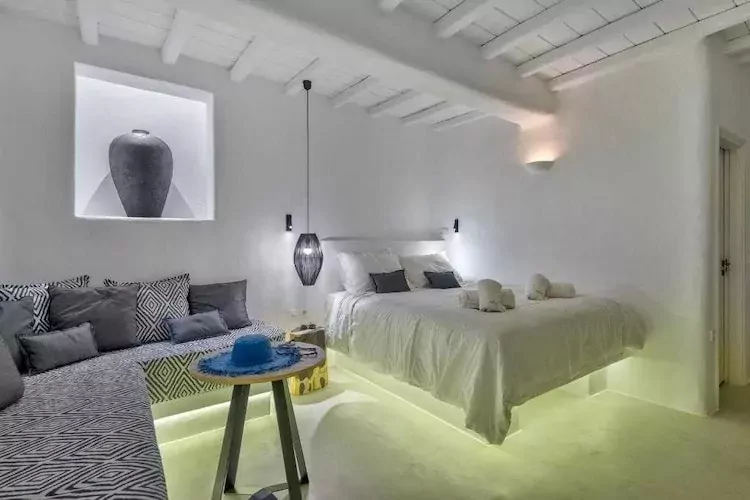 Aqua Suites I