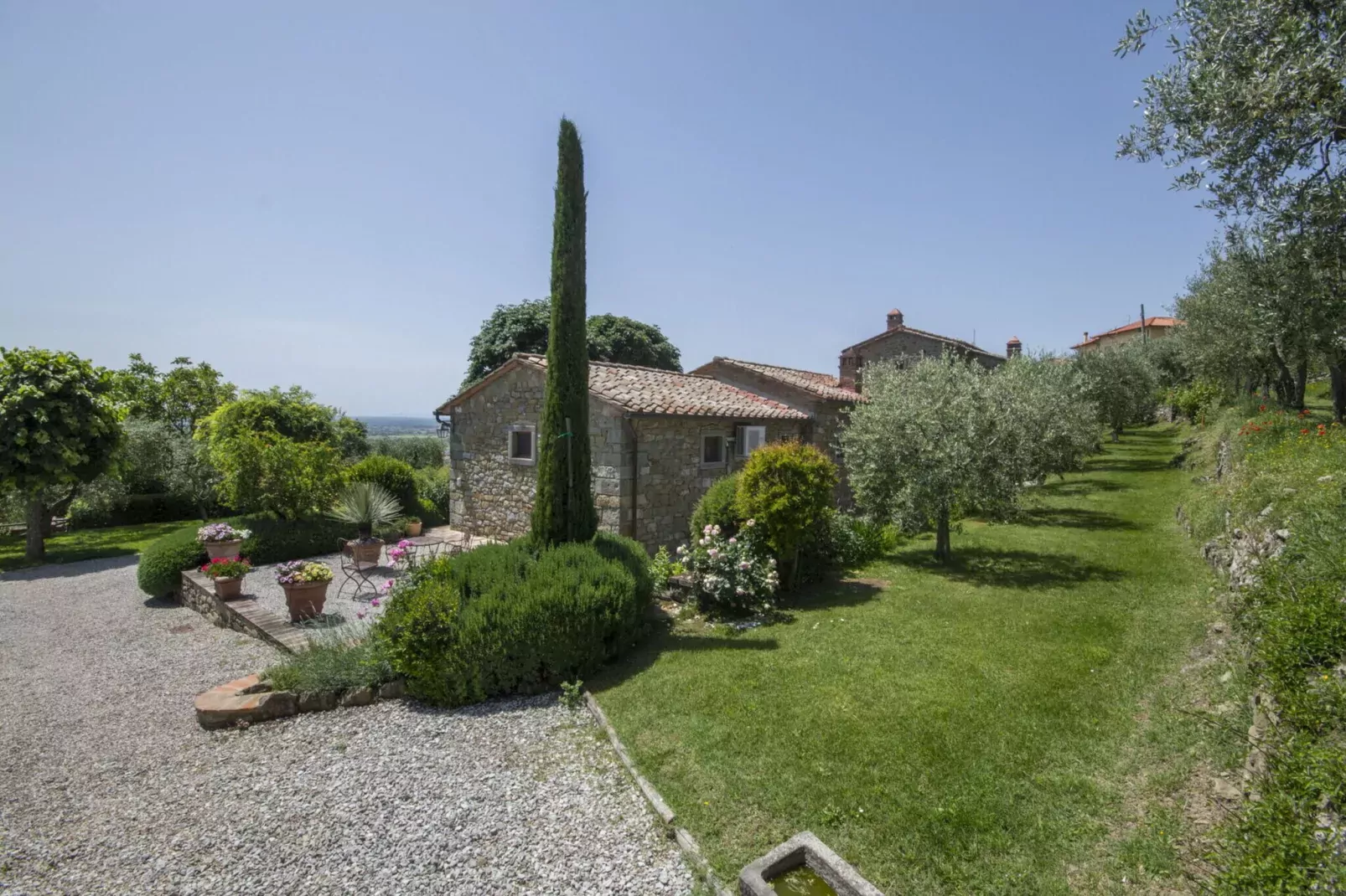 Villa il Sasso-Buitenkant zomer