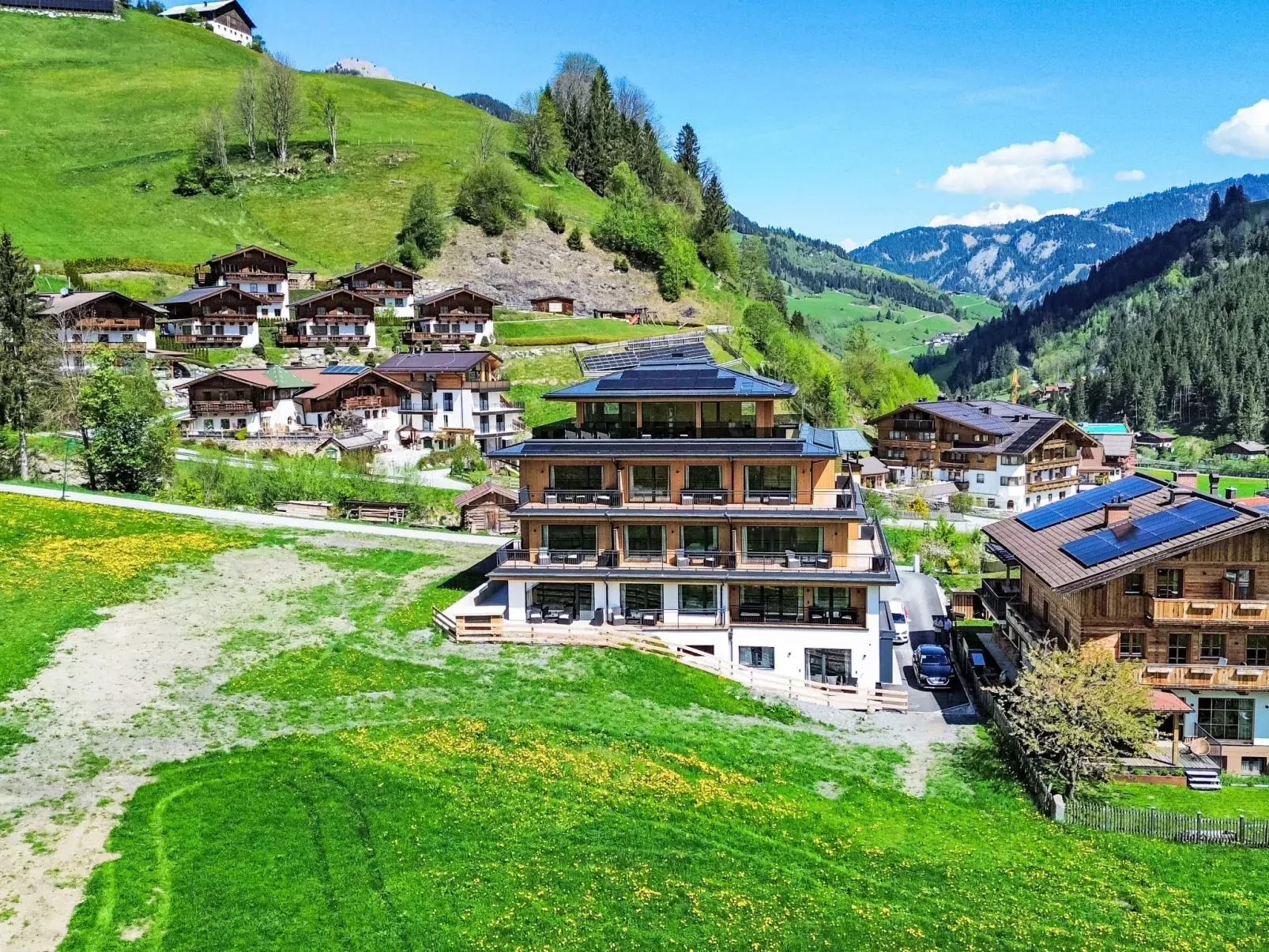 Mountain Suite Nr 102-Buiten