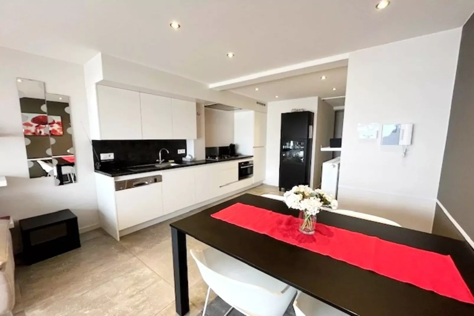 RESIDENTIE UILENSPIEGEL 0201-Eetkamer