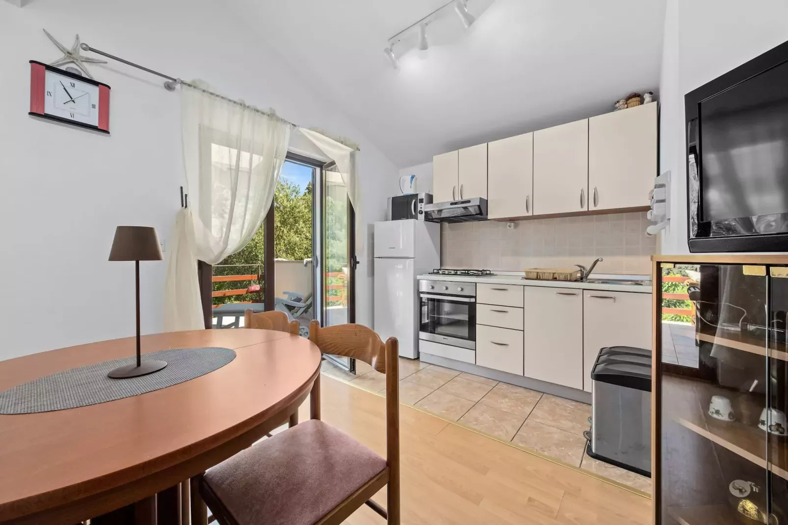 Anamar - Two Bedroom Apartment