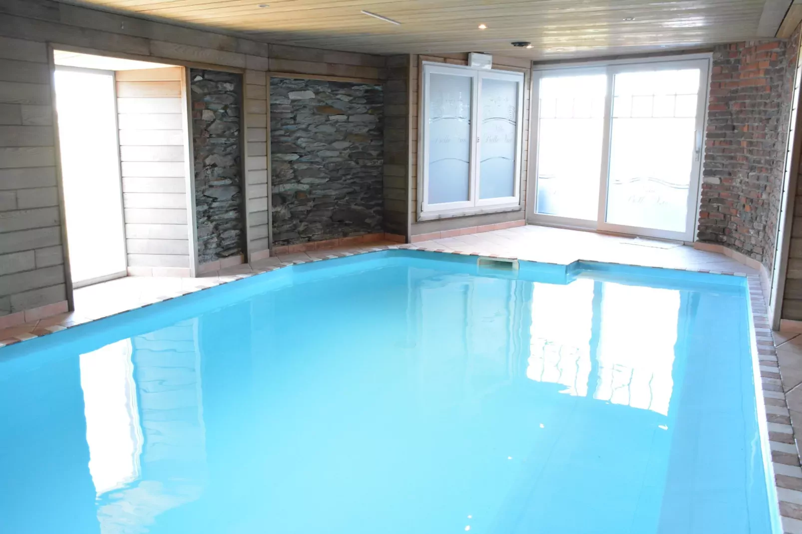 poolofhouse