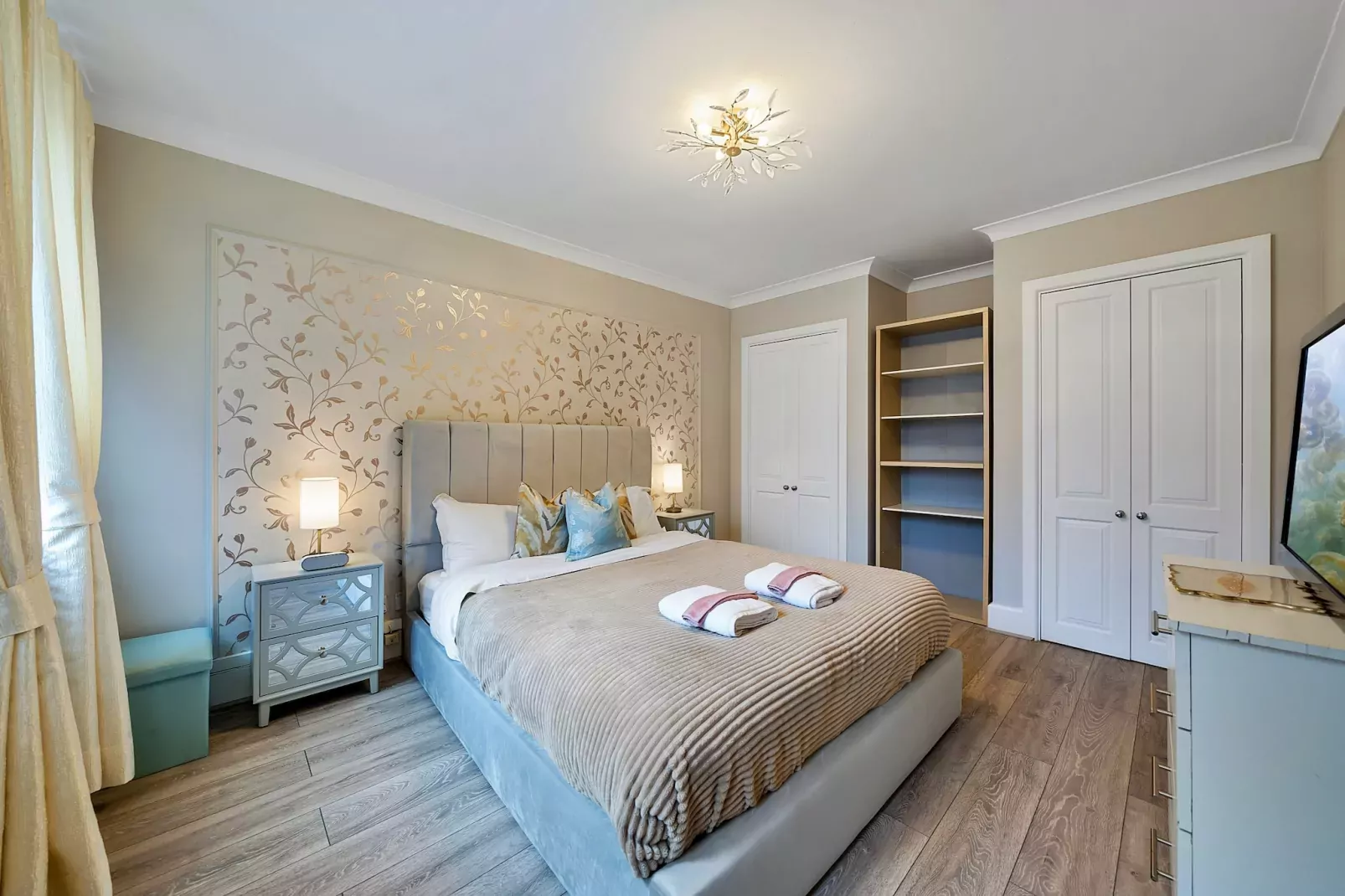 The Ivy Suite