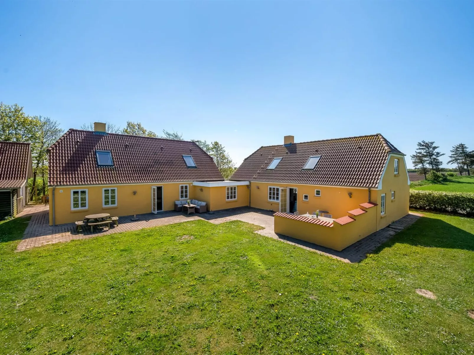 "Quirina" - 6km from the sea