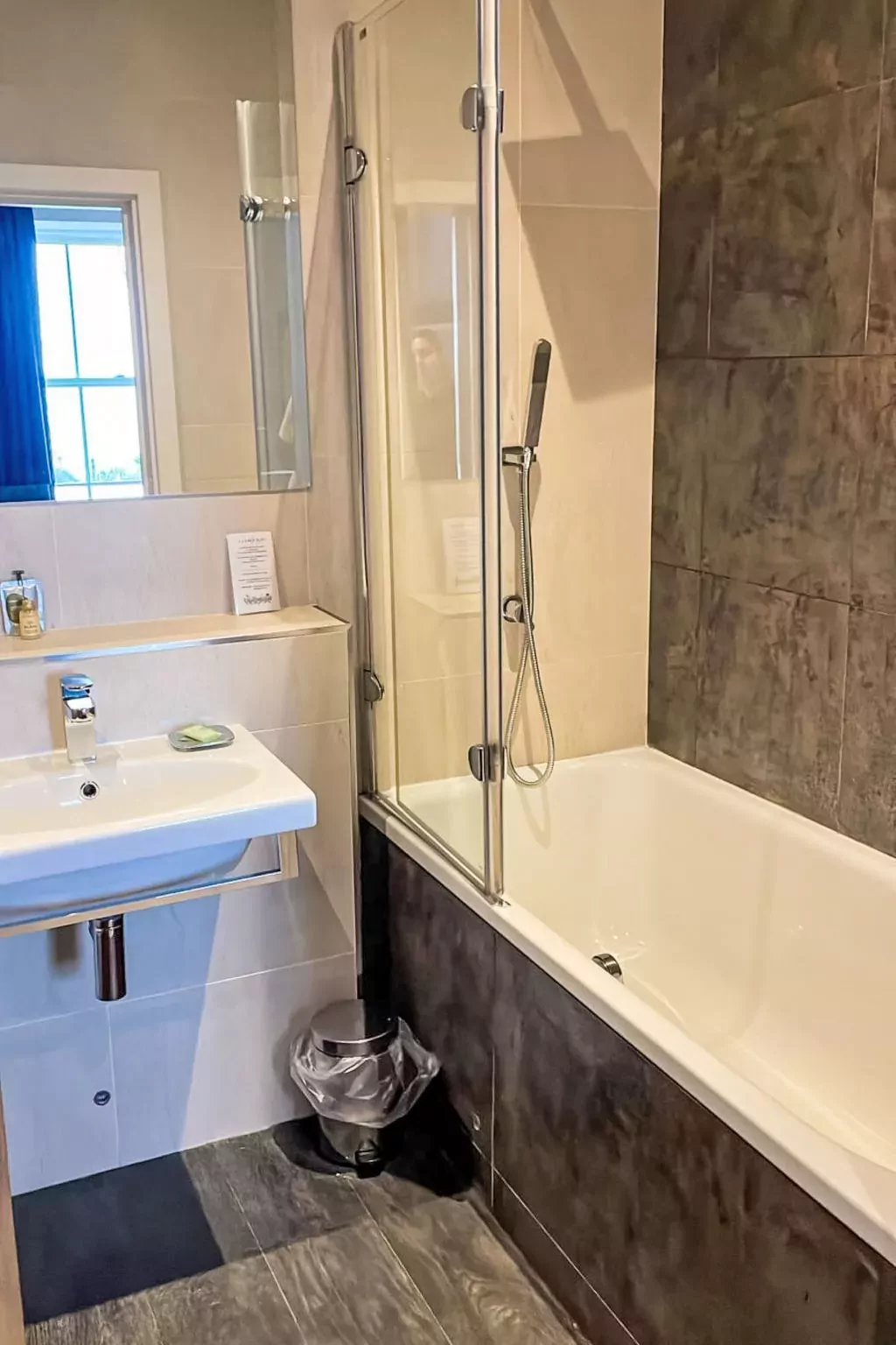 Llawnroc Rooms-Binnen