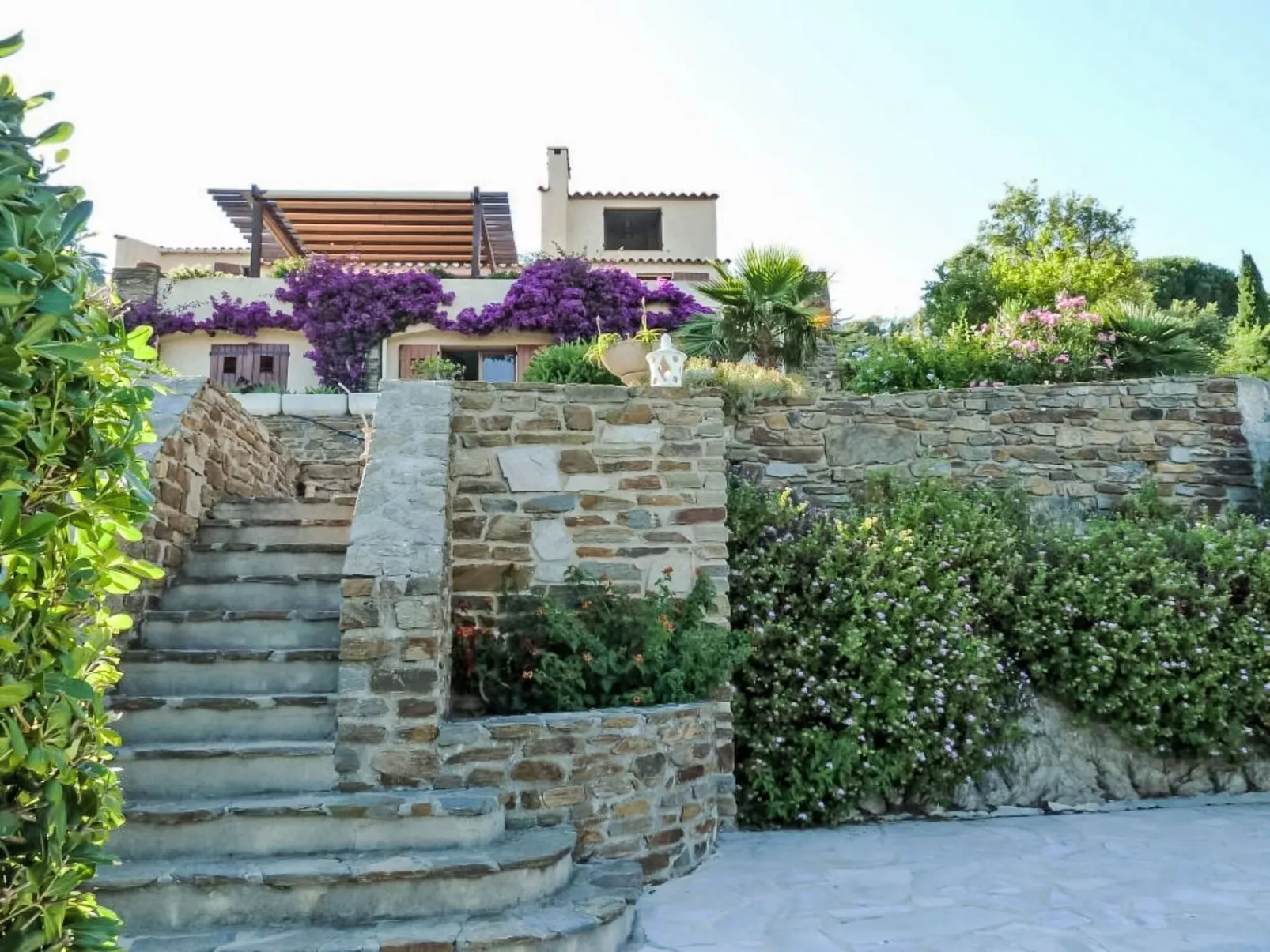 Maison Heliosa