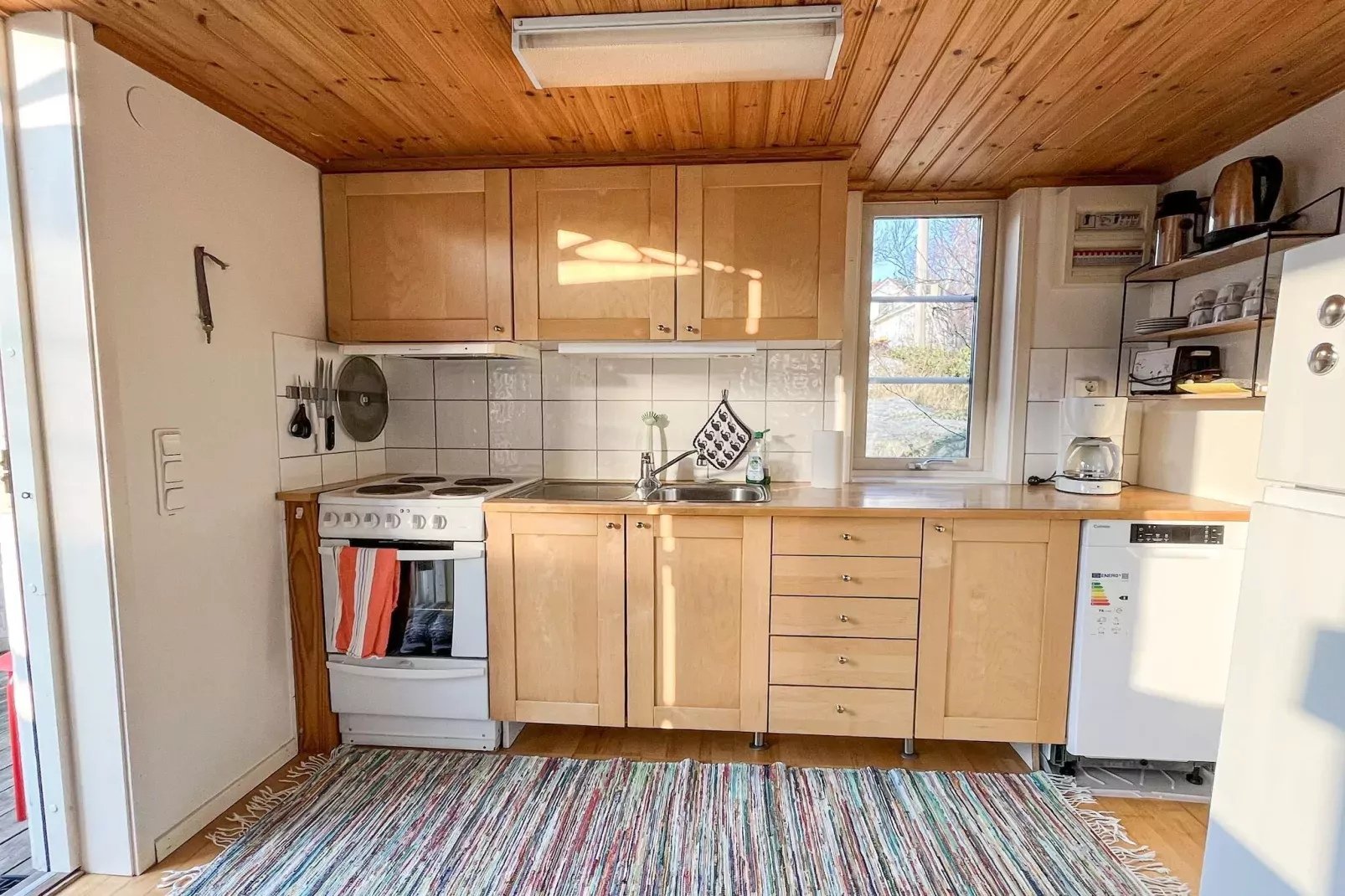 Rustig eilandtoevluchtsoord in Foto-By Traum-Binnen