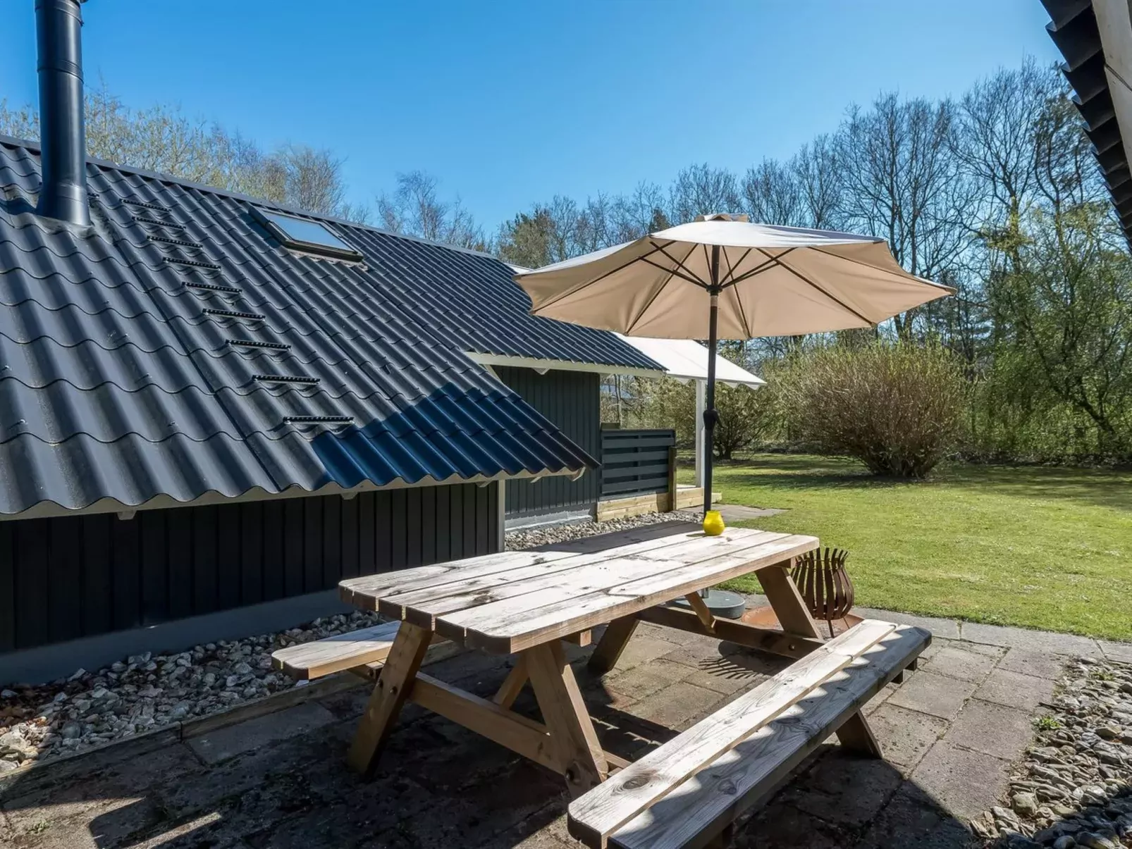 "Snefrid" - 12km from the sea-Buiten