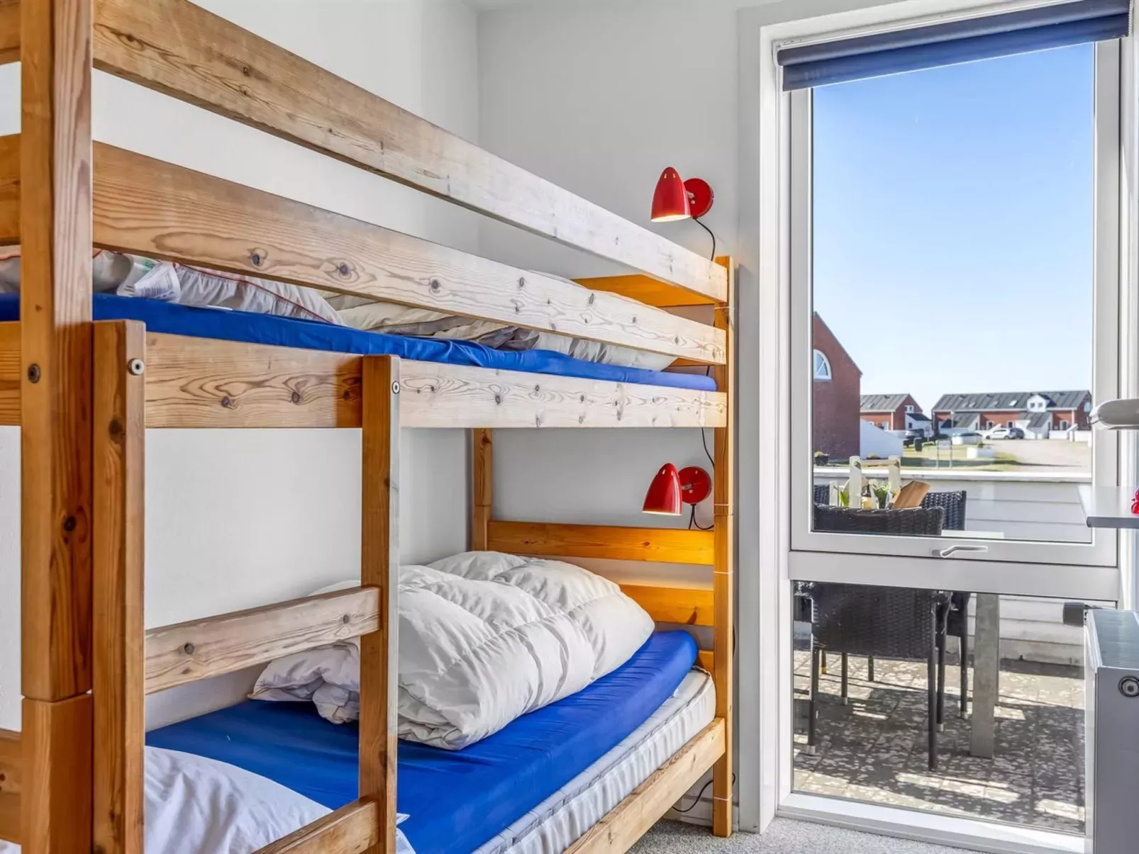 "Niilo" - 1.7km from the sea-Binnen