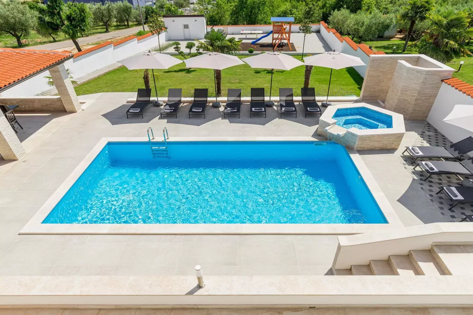Villa Anela-Zwembad