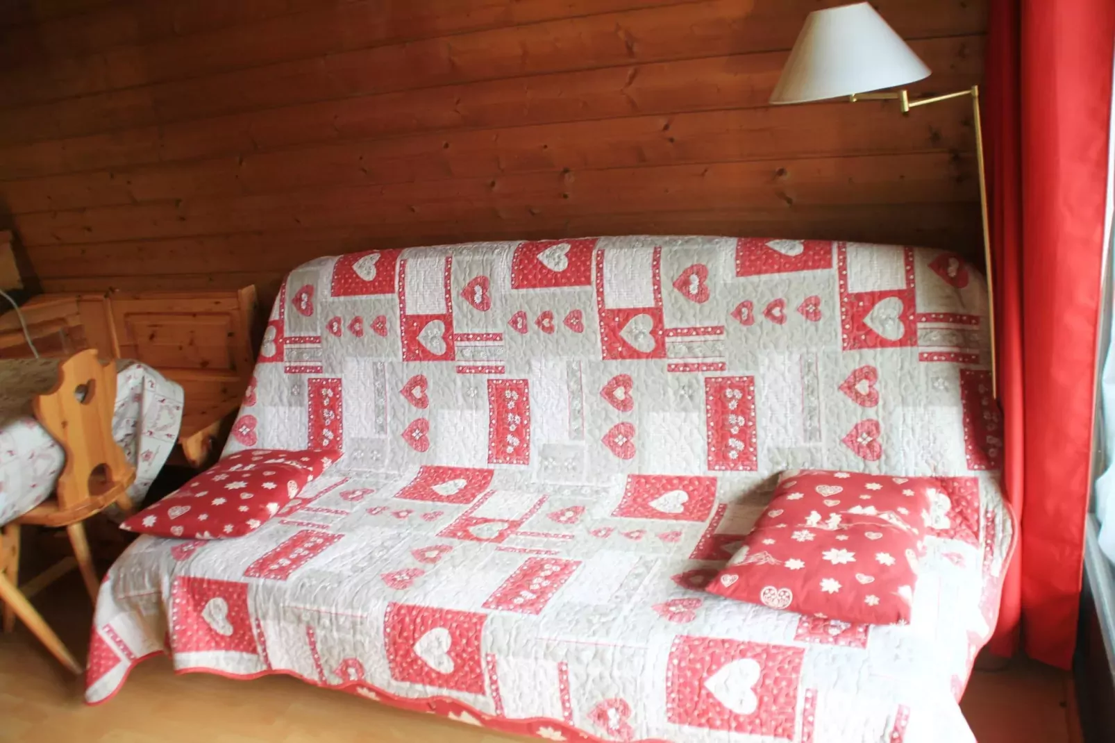 Moulin ML184 TELECABINE & MOUNTAIN 4 pers.-Woonkamer