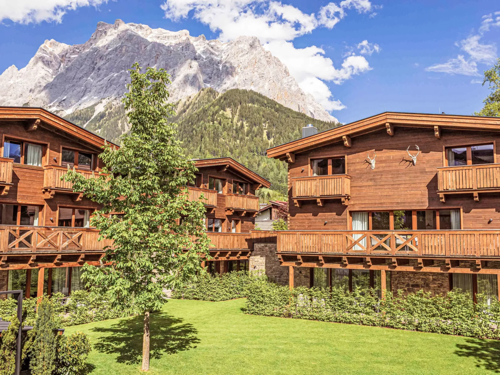 Premium mit 2 Schlafzimmer&Garten