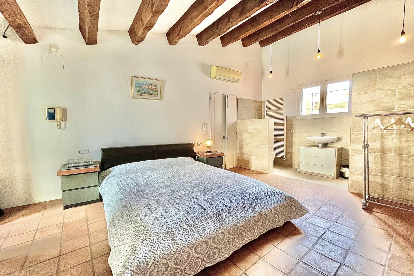 CASA JOAN BADOSA Roses