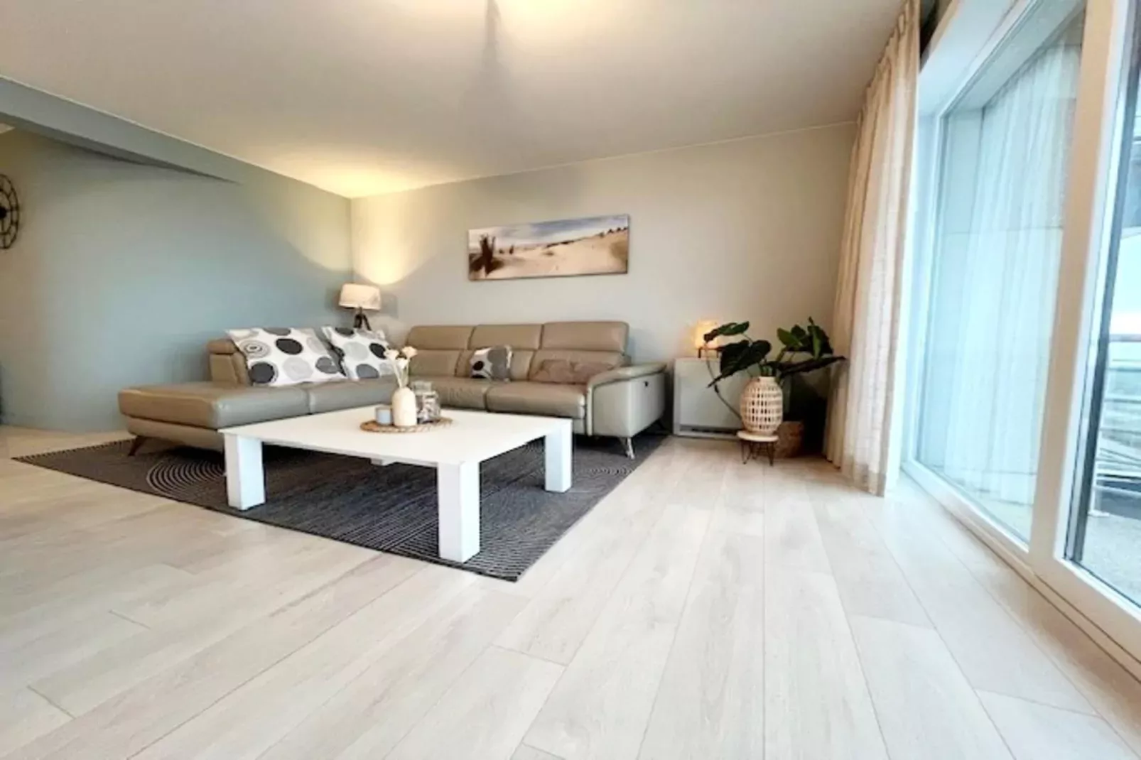 RESIDENTIE MAITE 0301-Woonkamer