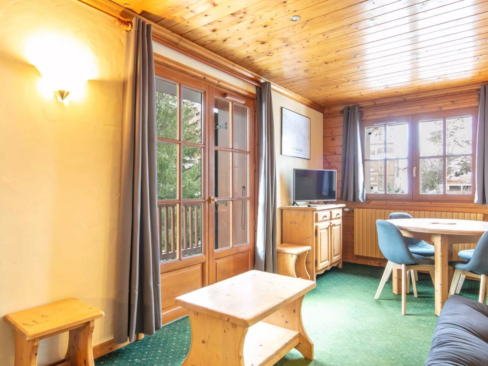 Alpina Lodge