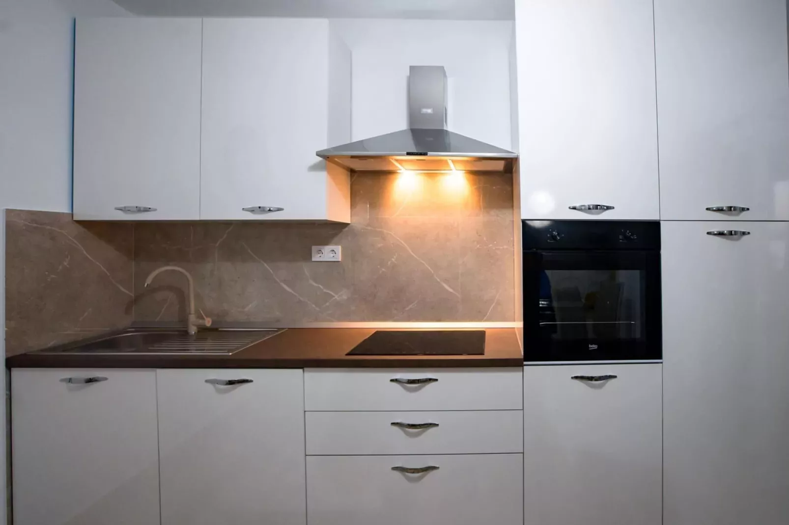 Villa Guliva - Apartment Golden Sun with Sea View-Keuken