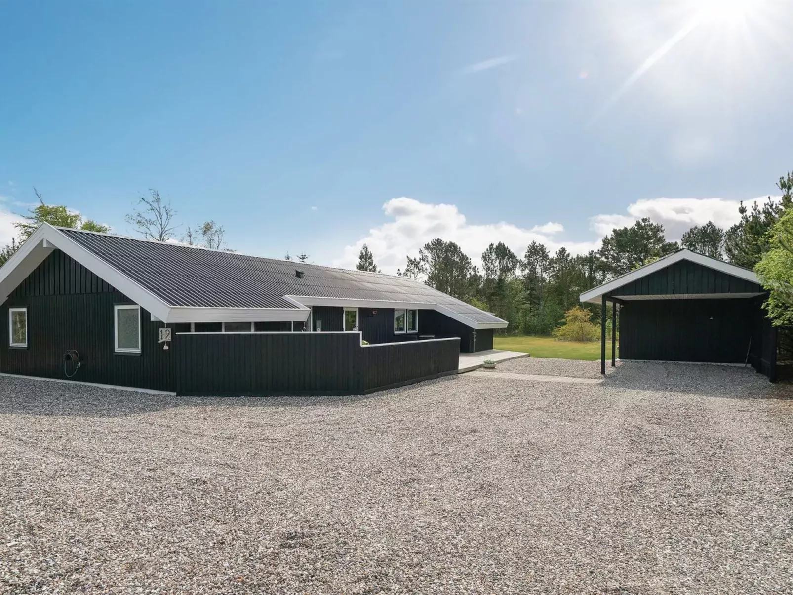 "Onni" - 2.3km from the sea-Buiten