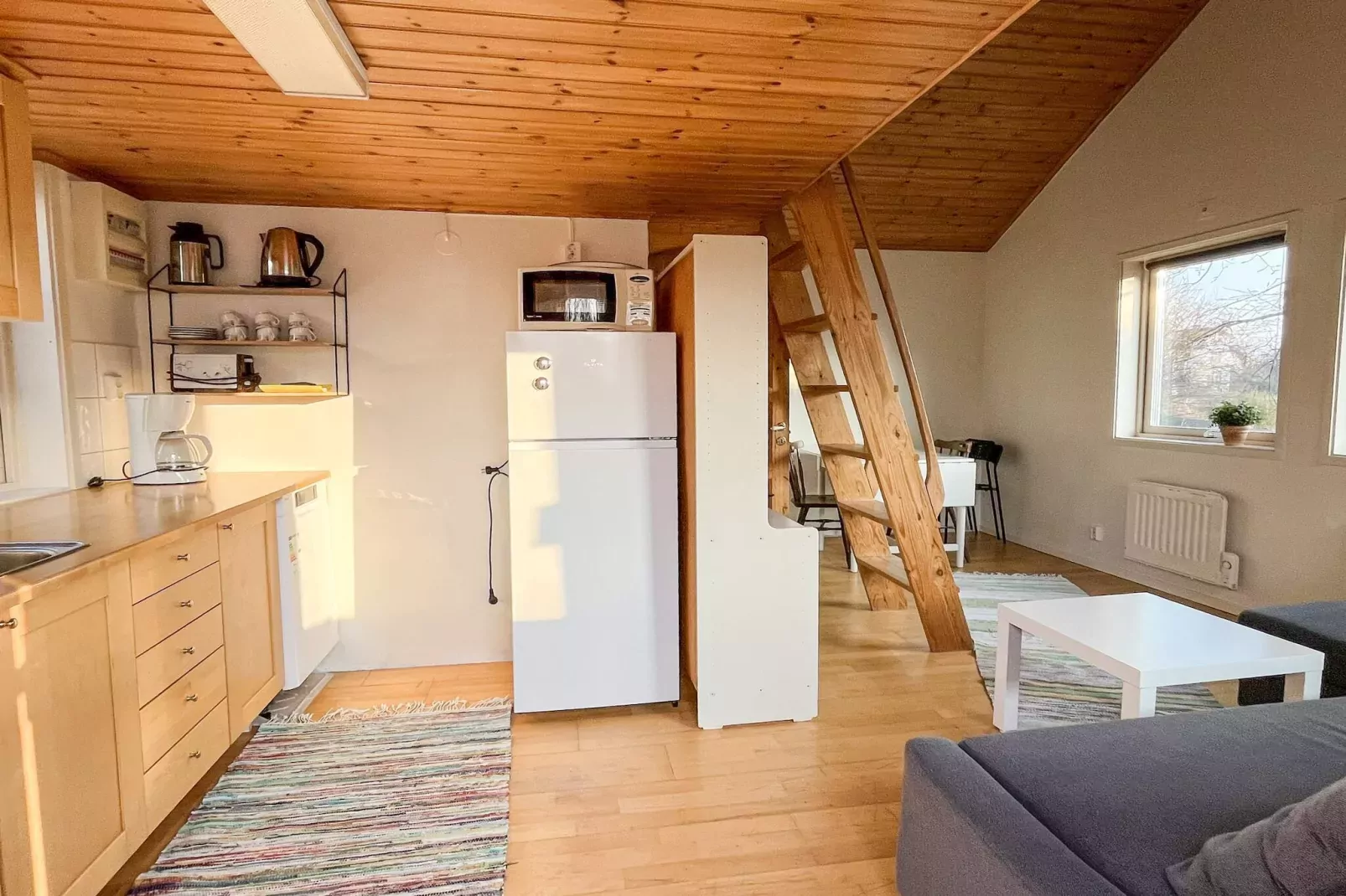 Rustig eilandtoevluchtsoord in Foto-By Traum-Binnen