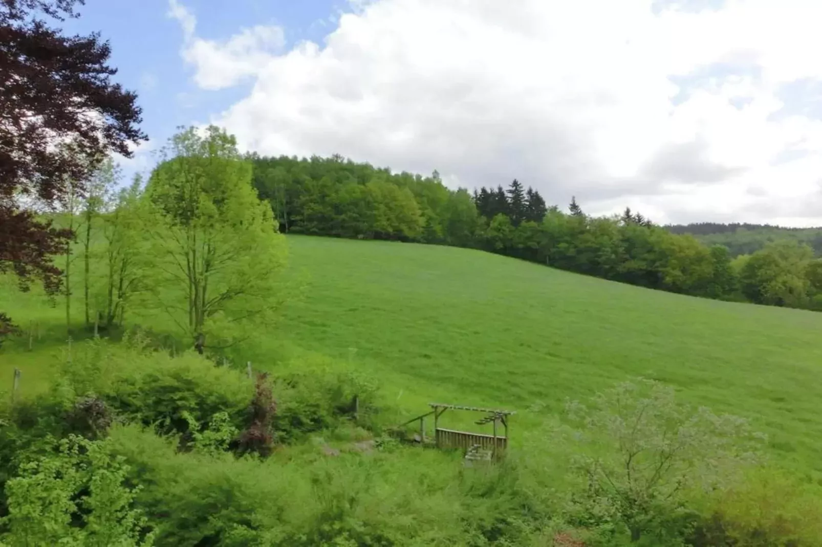 Villa im Erzgebirge-Gebieden zomer 20km