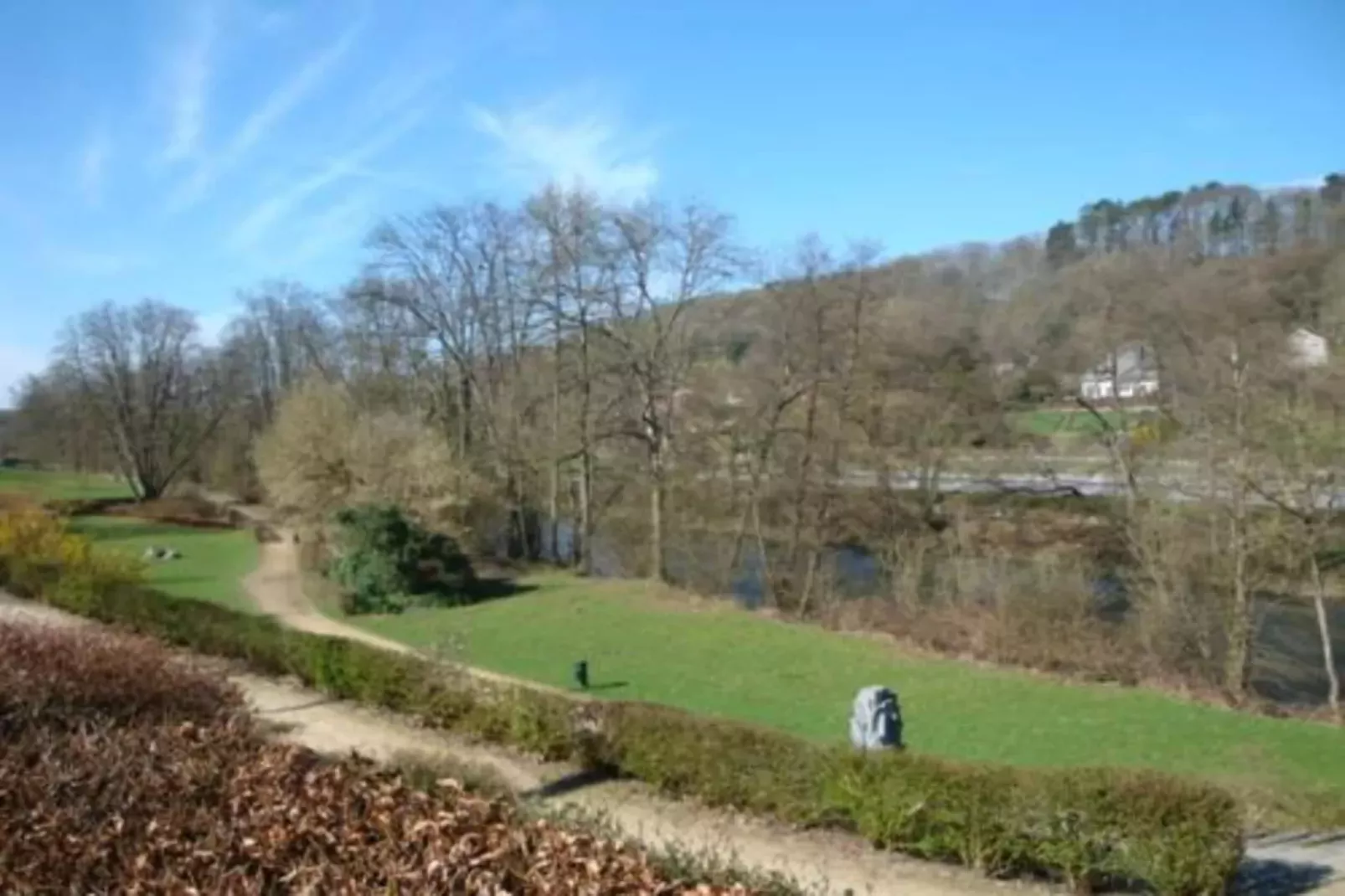 Vue sur Ourthe-Gebieden zomer 20km