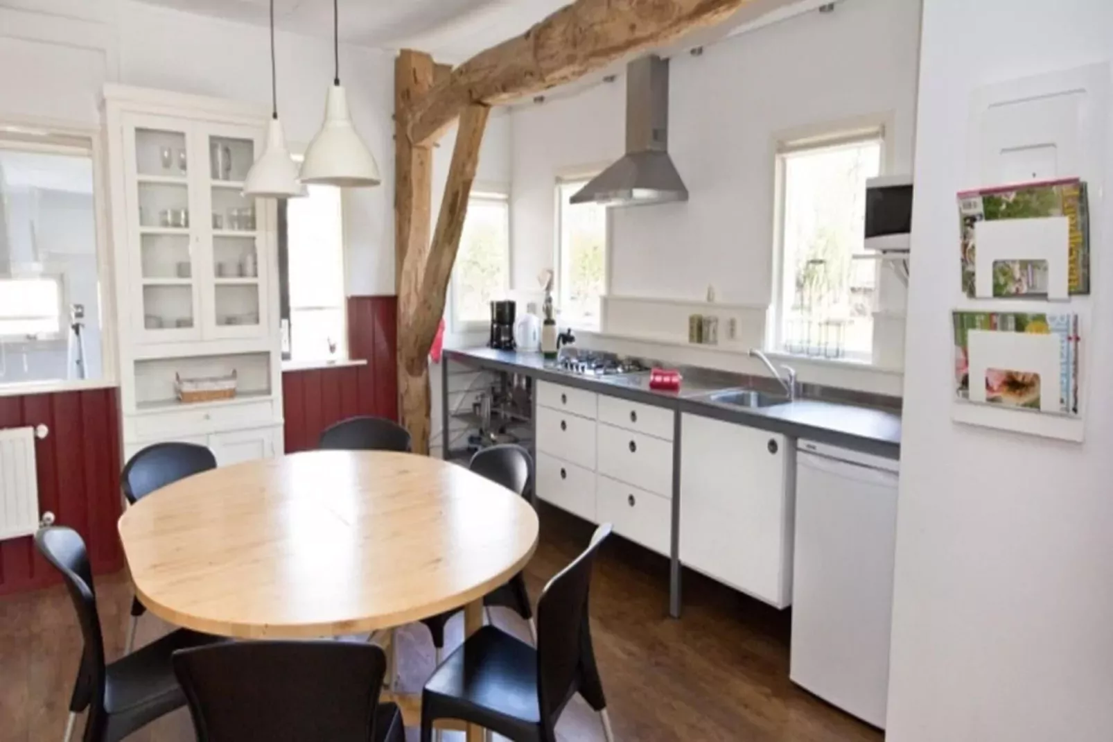 Vakantiewoning Juttepeer-Eetkamer