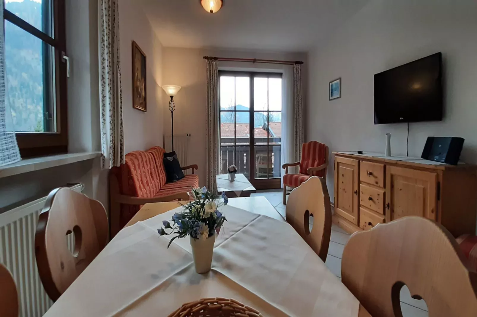 Ferienwohnung im Haus Schönbrunn-Eetkamer