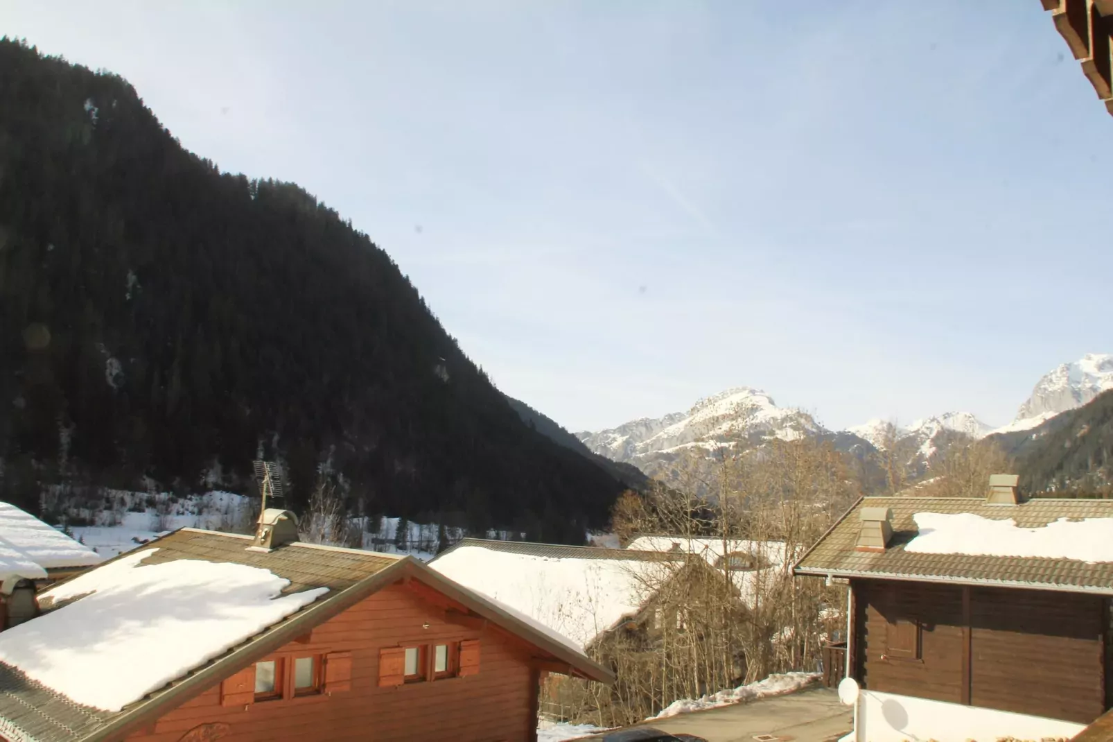 Chalet Ecureuil ECR CHARMING & NATURE 5 Pers.-Uitzicht winter