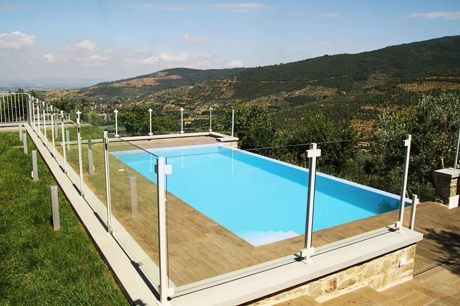 poolofhouse