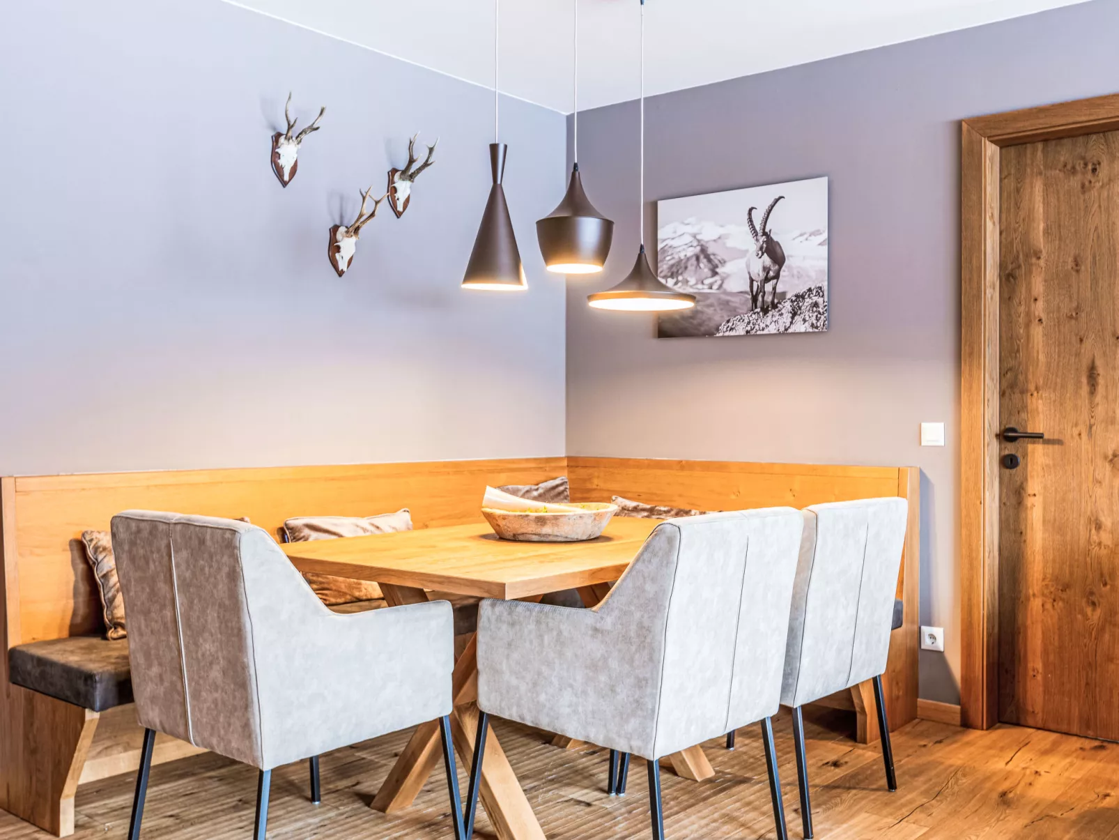 Premium mit 2 Schlafzimmer&Garten