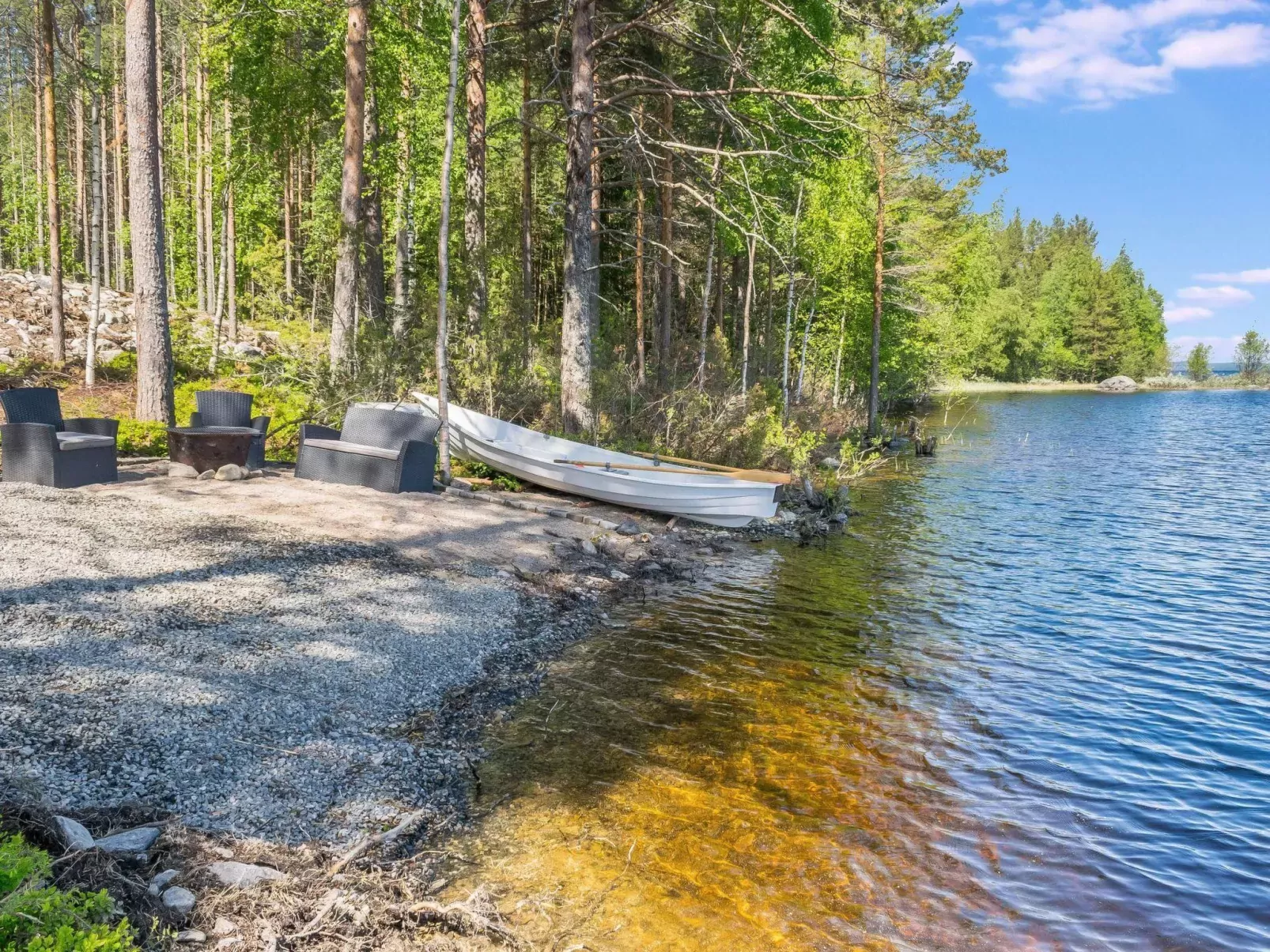 Koli suurselkä 1-Buiten