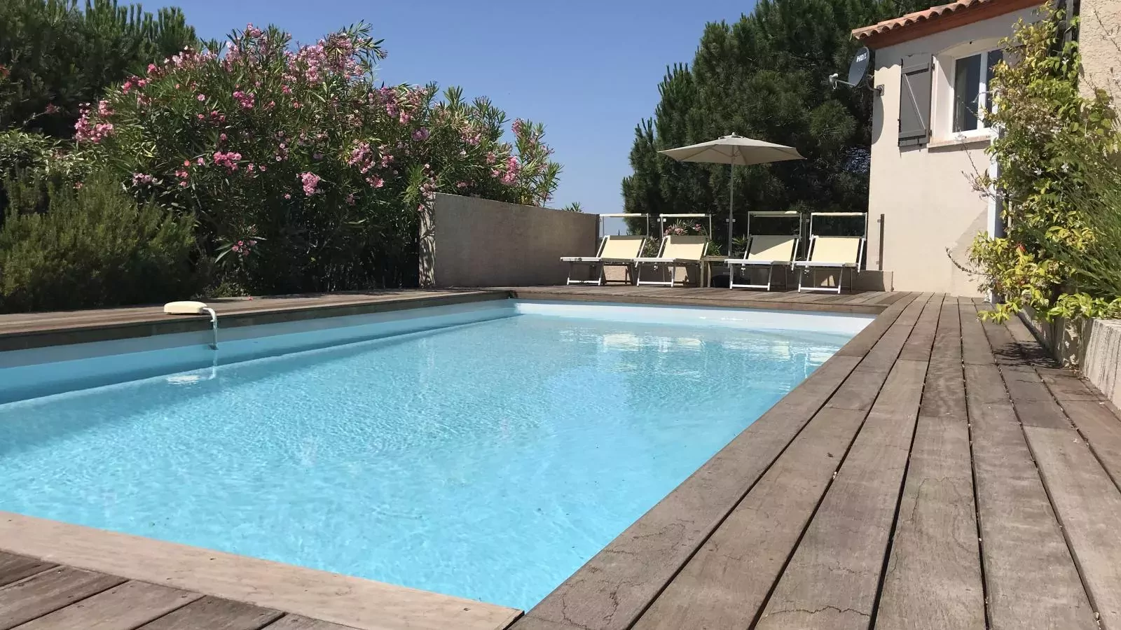 poolofhouse