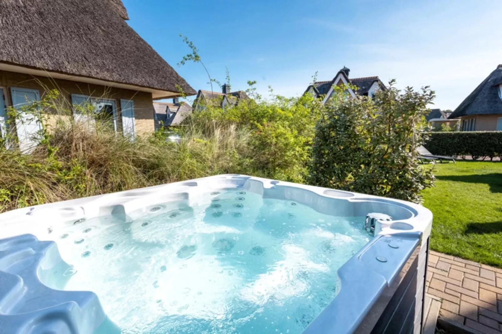 poolofhouse