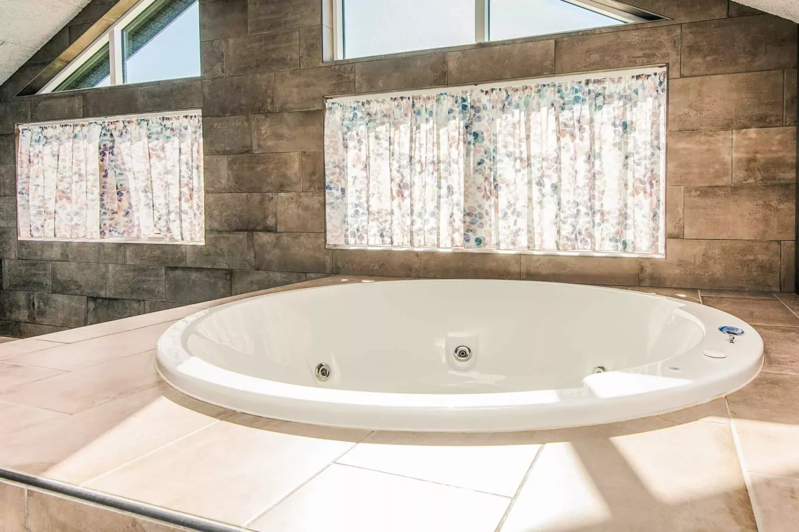 Luxe retraite met zwembad -- By Traum Ferienwohnungen-Spa