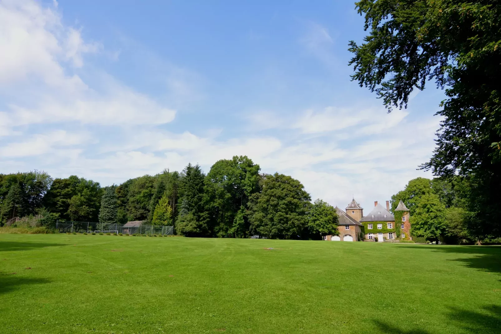 Nuts Castle-Tuinen zomer