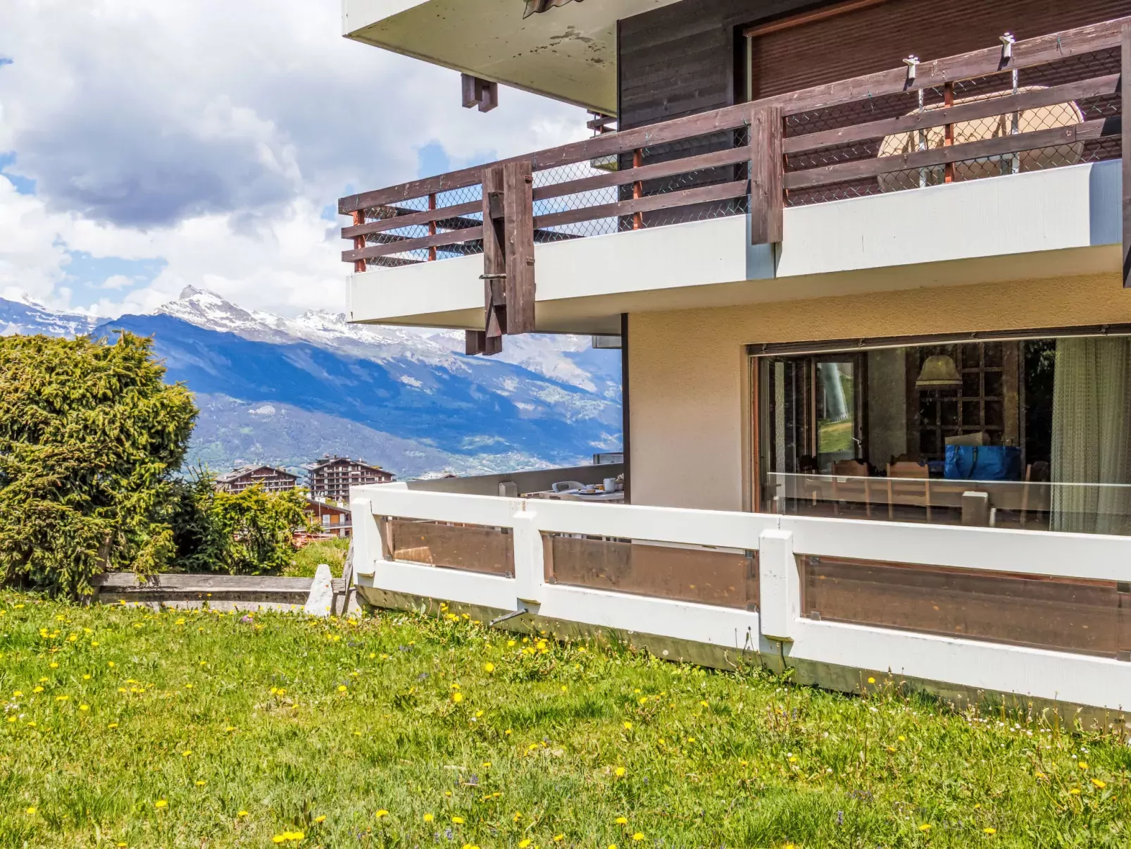 Hauts De Nendaz B OP-Buiten