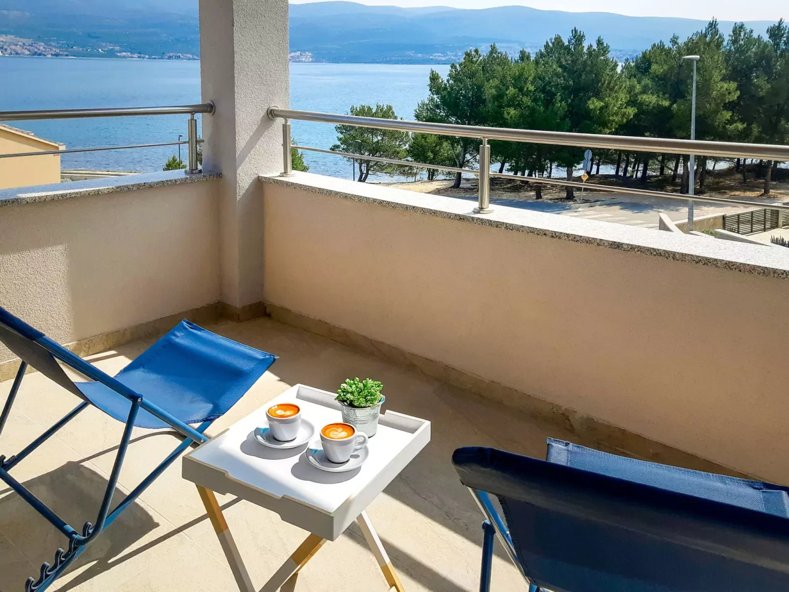 Sea Front Villa Lucija-Buiten